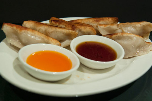 About Gau Poang Chinese Restaurant and reviews